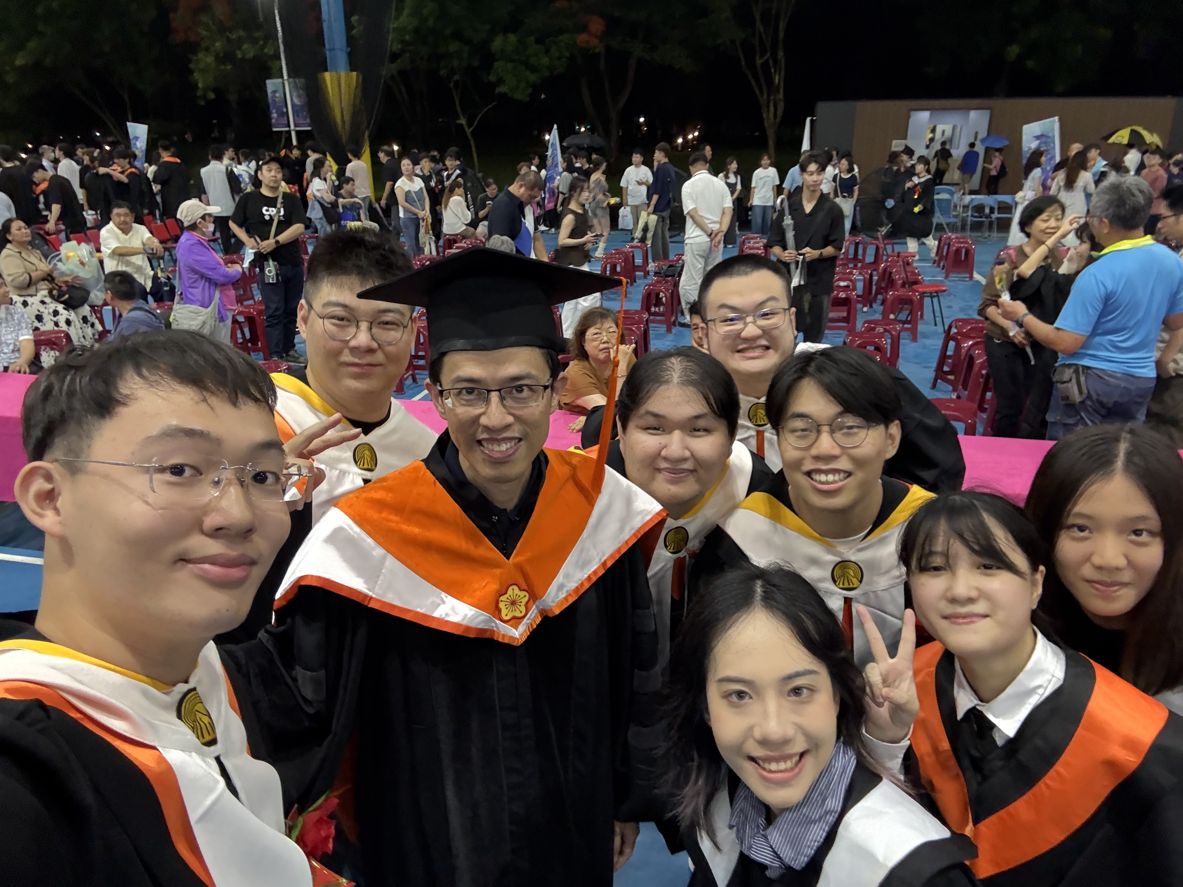 DennisGraduate1